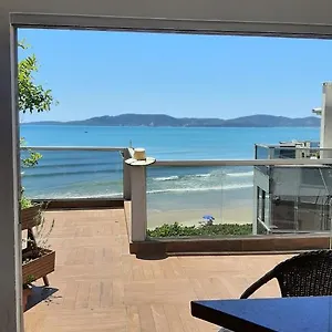 Apartamento Itapema-meia Praia- 3 Quartos - Frente Mar!, Itapema